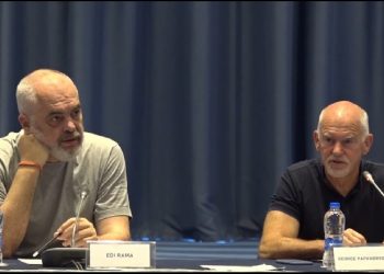 Rama, batuta në Athinë: Jam kryeministri më i mirë mes piktorëve dhe piktori më i mirë mes kryeministrave. Çfarë i thashë Vuçiç