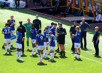 Tronditet futbolli anglez, lojtari i Everton përfundon në pranga pas akuzave për pedofili