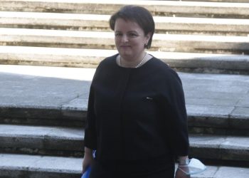 Dyshime për kontrata fiktive dhe minuse të mëdha në pasurinë e gjyqtares Lindita Sinanajt, i dalin “tepër” 100 mln