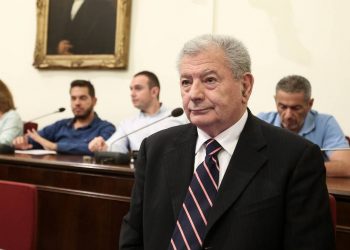 Vazhdojnë hetimet rreth vdekjes ‘misterioze’ të ish-ministrit grek, dy peshkatarët mund të zbardhin “thriller-in” e vërtetë të ngjarjes