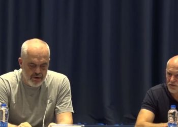 VIDEO-LIVE/ ‘Do durojmë’! Rama në ‘Simpoziumin SYMI’ në Greqi: Jemi në të njëjtën pikë me Ballkanin dhe BE si vitin e kaluar