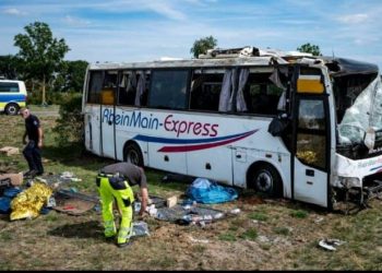 Autobusi nga Serbia del nga rruga në Gjermani, plagosen 19 persona, 9 në gjendje të rëndë