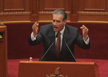 Habit deputeti ballist: Komunistët masakruan patriotët, u prenë organet gjenitale që mos krijonin familje