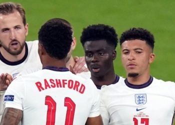 Humbën penalltitë, futbollistët masakrohen me komente raciste: Prej këtyre ze***ve të m**it humbëm