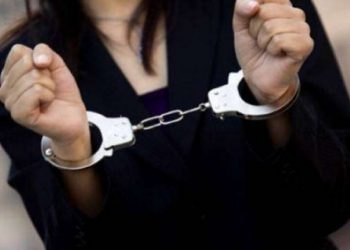 “Premtimi i rremë”/ Arrestohet në flagrancë, si u kap mashtruesja e Instagramit me 10 mijë euro në dorë