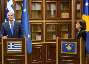 Greqia drejt njohjes së Kosovës?/ Ministri i Jashtëm, Dendias: Nuk jemi pro krijimit të “vrimës së zezë” në veriun tonë!