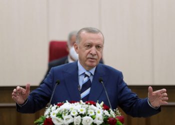 Fjalimi i Kurban Bajramit/ Erdogan e quan armik të turqve Mitsotakisin: Nuk kemi frikë nga BE