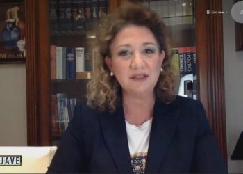 Violinistja shqiptare, Ervis Dodi, në krye të Filarmonisë Klasike të Bonit: Vlerësim, por edhe sfidë e madhe!