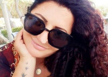 “S’të thirra kurrë dhëndër, por haram!”/ Nëna e 45-vjeçares që u vra me thikë nga bashkëshorti: Do marr vetë hak