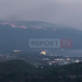 FOTO/ Përfshihen nga flakët kodrat në gadishullin e Karaburunit në Vlorë, banorët: Flakët vijojnë që ditën e djeshme
