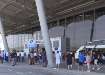 Prishtinë/ Mbërrijnë të mbijetuarit e aksidentit tragjik në Kroaci, i presin autoritetet dhe familjarët