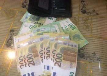 Shqiptari nga Kosova gjen kuletën me 6 mijë euro dhe ia kthen pronarit