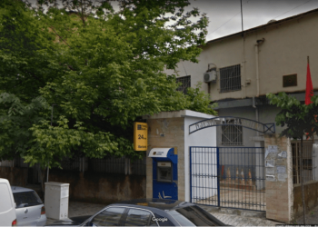 Kopjoi çelësat e zyrave dhe vuloste certifikatat familjare, arrestohet roja i Njësisë nr.2 në Tiranë. Emri
