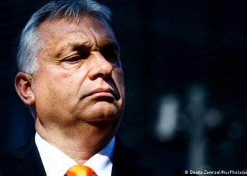 ‘Armik i lirisë së shtypit’/ Gazetarët pa Kufij: Kryeministri hungarez futet në ‘listën e zezë’ me 37 udhëheqës të tjerë