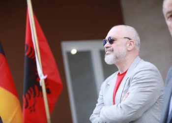 Rama: “Sekreti” i mandatit të tretë dhe ç’më kërkoi një plak tej malit të Tiranës