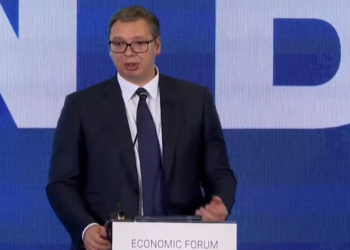 “Ne po bëjmë punën tonë”/ Vuçiç: Të tjerët të mos justifikohen, nisma s’ka asnjë kufi ndarëse. Nëse duan lëshime nga…