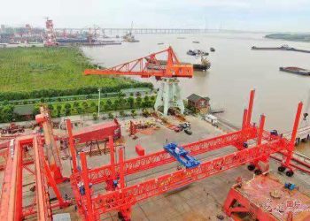 Prodhohet roboti i parë gjigant për montimin e ndërtesave