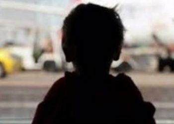 U rrëmbyen nga i ati dhe prej muajsh nuk ka asnjë gjurmë, dy fëmijë shqiptarë shpallen në kërkim