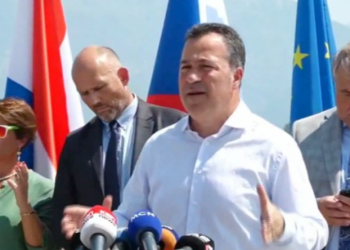 Kush është shqiptarja që ka mbetur e bllokuar në Afganistan? Peleshi zbardh detajet
