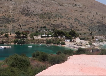 VIDEO/ Rama: Ben, një amerikan që promovon potencialin turistik të Shqipërisë. Fton dhe prindërit nga SHBA drejt Jugut