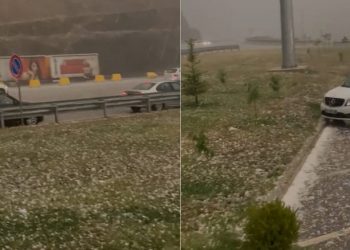 Shuhen flakët/ Pas zjarreve, reshje të forta në Kalimash, pamje nga stuhia me shi e breshër
