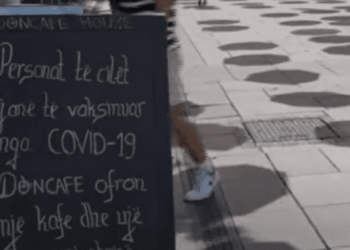 Nisma nga menaxherët: Kush është i vaksinuar merr kafe dhe ujë falas në lokal!