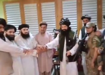 VIDEO/ Ish-presidenti Ghani u largua nga Afganistani, vëllai i tij bashkohet me talebanët