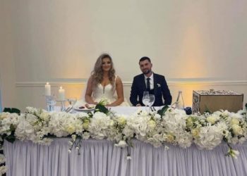 E veshur me të bardha, deputetja shqiptare i jep fund beqarisë