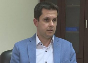 “Vendi po kalon valën e tretë të Covid”/ Epidemiologu Alimehmeti: Shumica e rasteve janë varianti Delta!