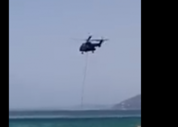 VIDEO/ Zjarret kanë përfshirë vendin, Ambasada Amerikane: Jemi krah për krah me Shqipërinë, lutjet tona shkojnë për të prekurit