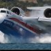 VIDEO/ Beriev Be-200, “Bisha ruse” që po shpëton Greqinë nga flakët, kushton 65 milionë euro