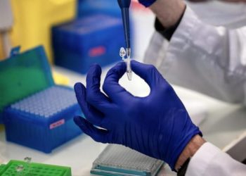Shpikja e re/ Mikroçip nën lëkurë për të zbuluar COVID-19, Koloneli: Sensor që paralajmëron për simptomat