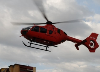 Helikopteri bën ulje urgjente në Sarandë, një person niset drejt Tiranës, pësoi goditje në tru