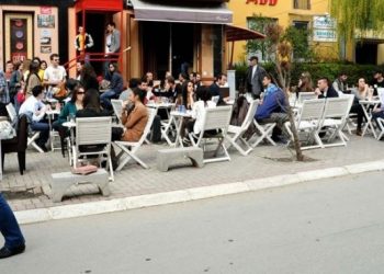Shqipëria ndër vendet me normën më të lartë të ‘dembelizmit’ në Europë në 2020-tën