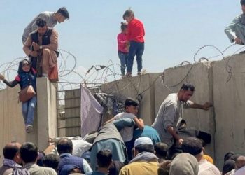 Gazetari, detaje tronditëse nga Kabuli: Njerëzit janë të frikësuar, të gjithë po luftojnë për të ikur nga ky vend!