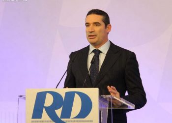 Kryeredaktori i “RD” sulmon Mark Markun: Nuk na duhen qaramanë si ti, që ikin me bisht ndër shalë