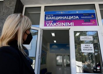 Vaksina kusht për në kafe, zbrazen lokalet në Maqedoninë e Veriut