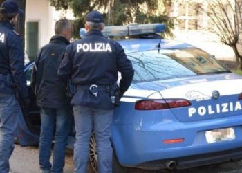Ndodh në Itali/ Shqiptari hyn për të vjedhur, ngatërron pronarin dhe rreh rojen e sigurisë!