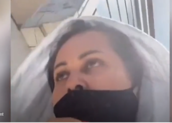 Video e producentes afgane që po “shpërthen” rrjetin: Talebanët po vijnë të na vrasin!
