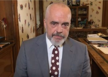 “Zaho mund të zgjedhë të jetë hebre”, Rama për afganët: Janë njerëz, jo etiketa që lidhen me ngjyrën dhe fenë