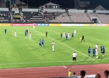 VIDEO / Vazhdon momenti i artë i Teutës, durrsakët marrin Superkupën kundër Vllaznisë në debutimin e VAR