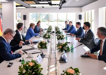 Apeli i Zaev pas takimit me Merkel: Integrimi në BE i Rajonit nuk duhet të vonohet më! Na duhet zgjidhja e shpejtë