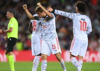 Champions League/ Bayern shkatërron Barcelonën 3-0, Chelsea i falet Lukakut, Juventus ‘rigjen’ veten në Malmoe