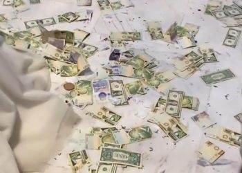 “Kulturë mizerabël”/ Braçe: Dasma gjithandej! Ua ngjisin me pështymë në ballë paratë nuses dhe dhëndrit