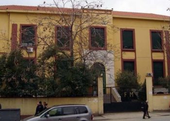 Universiteti i Mjekësisë merr vendimin: Studentët do kthehen në auditor!