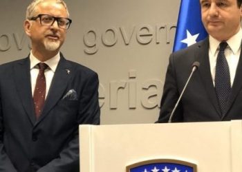 Refuzimi i donacioneve të vaksinave, ministri i Kurtit: Afati i skadencës ka qenë jooptimal, s’mund t’i administronim