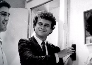 “Më ke parë gruan nga këmbët”, Bujar Asqeriu: Si më akuzoi shoku i fëmijërisë pasi pa filmin ‘Jeta në duart e tjetrit’