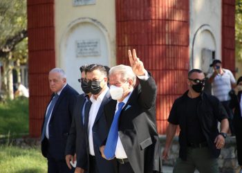 Nuk iu ndanë Berishës asnjë sekondë, ja kush janë tre deputetët besnikë të tij