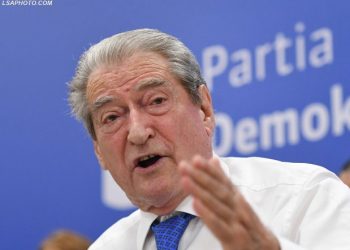 Berisha zbulon skenarin: Do mbledh firmat e 1500 delegatëve për të mbledhur Kuvendin, të vendosin largimin e Bashës