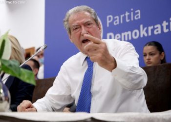 A do të na udhëhiqni edhe një herë në Krye të PD? Berisha nuk e mohon: Atë do ta përcaktojnë demokratët